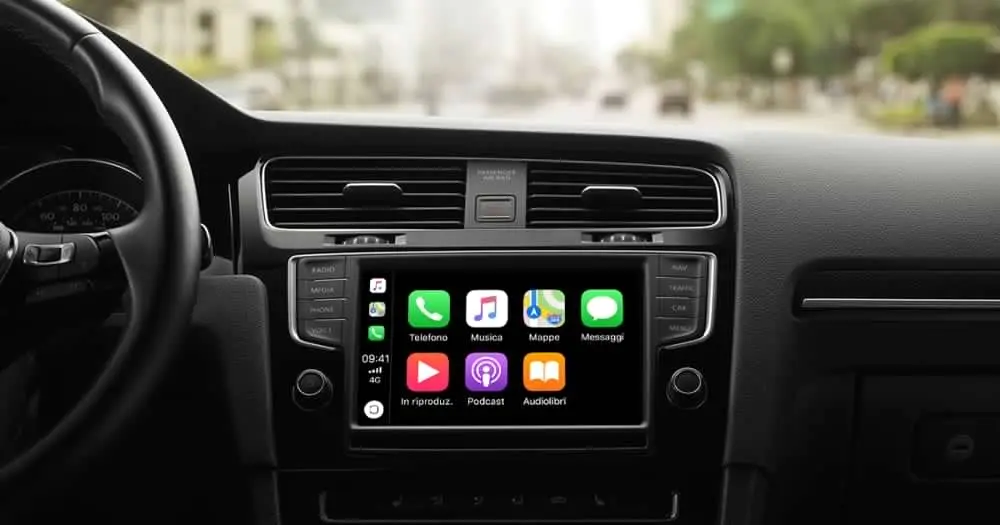 apple car play schermo