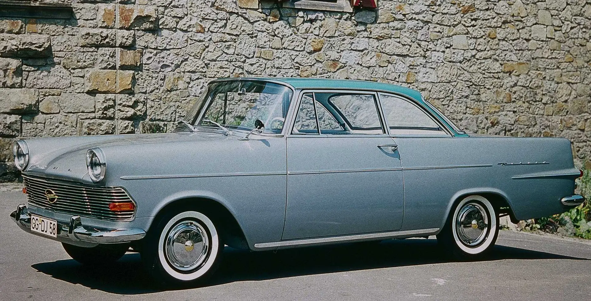 01 60 anni di opel rekord p2 22419
