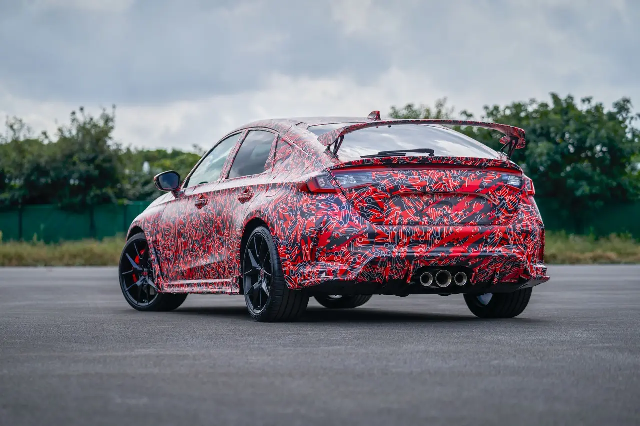 02 2023 honda civic type r camo