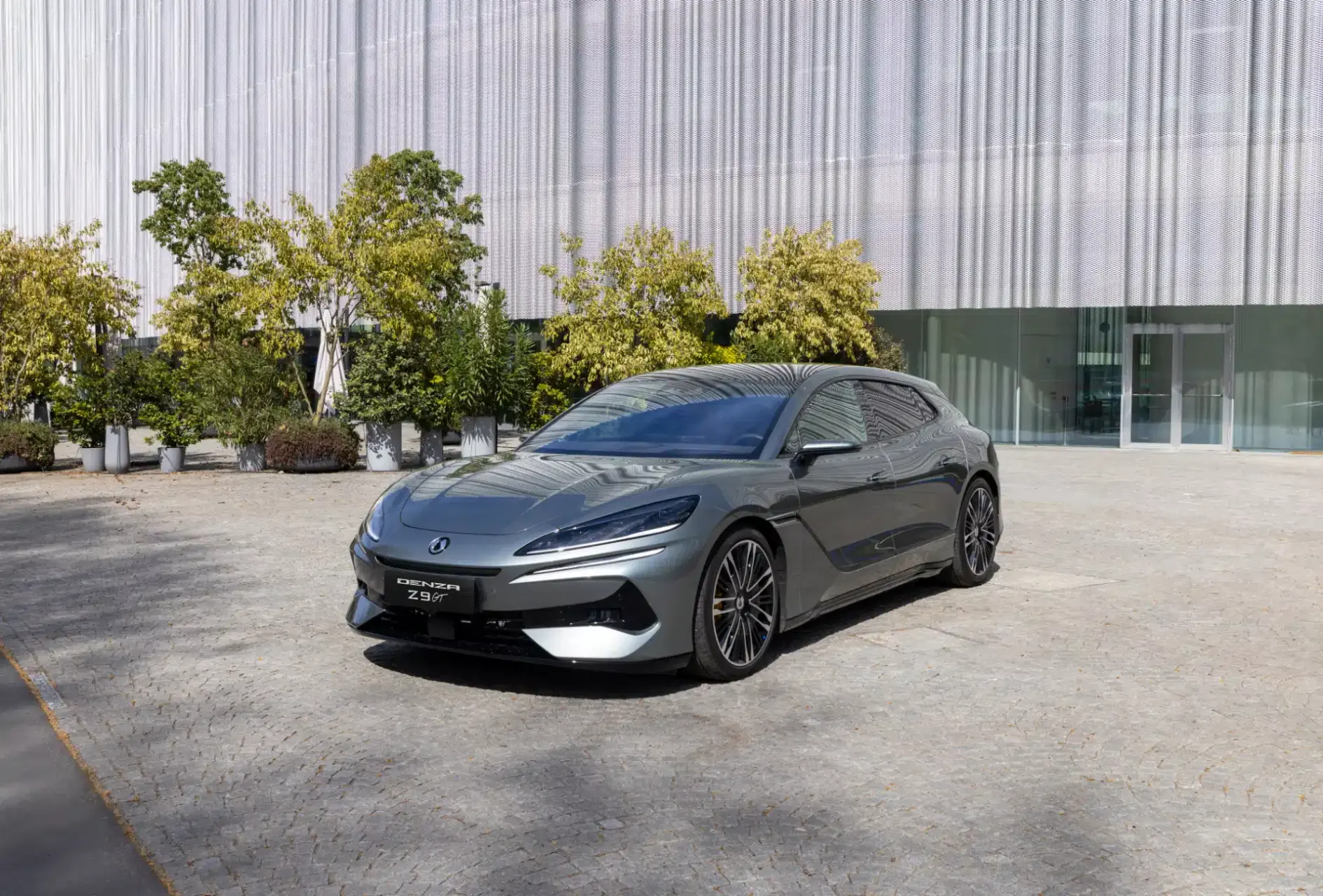 03 exterior 07