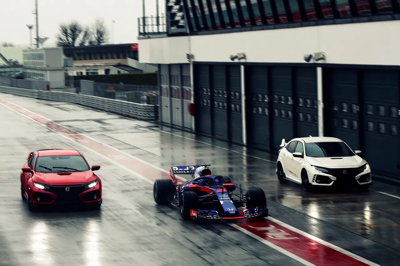 130251 civic type r chosen by red bull toro rosso honda formula 1 racing drivers