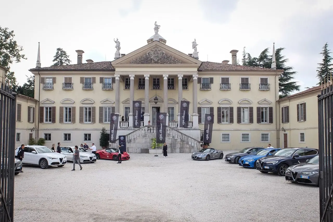 170918 alfa romeo hp