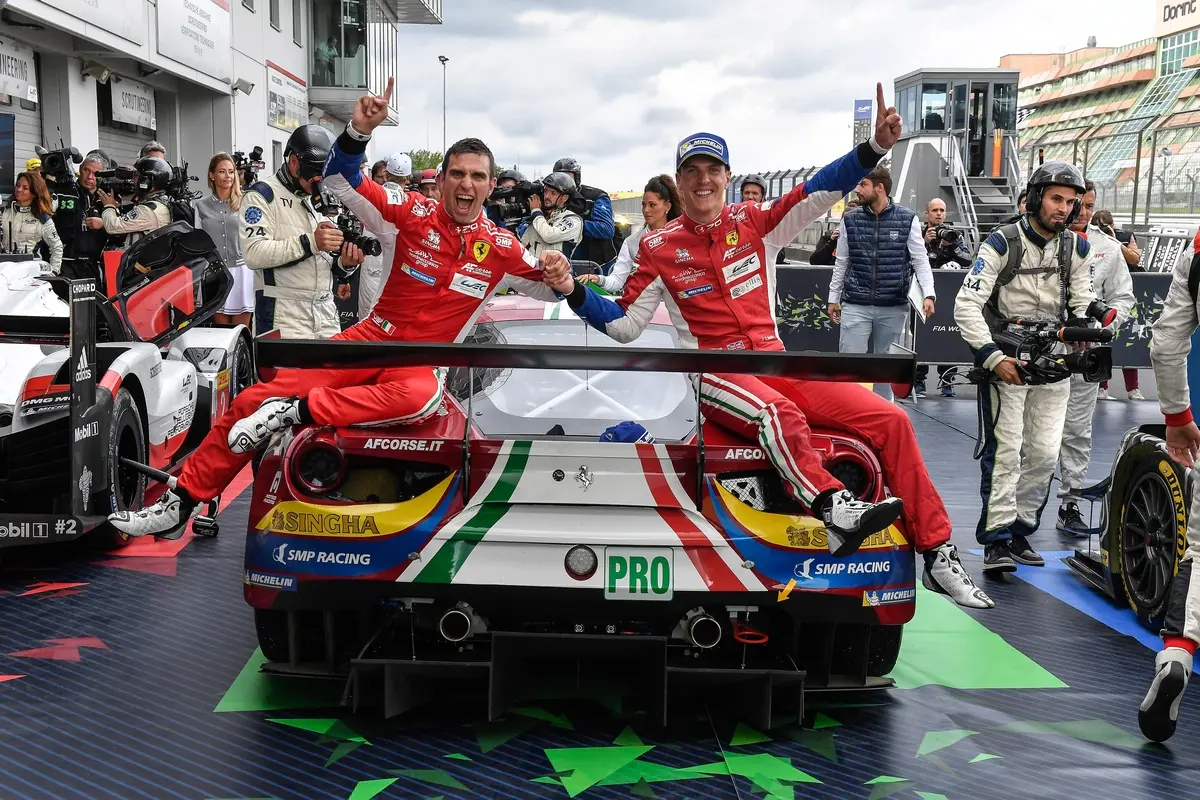 171550 gt wec nurburgring 2017