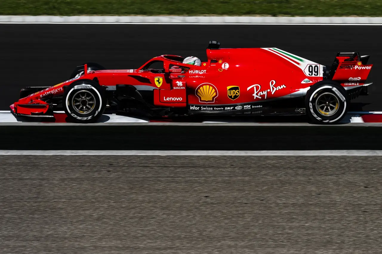 180082 test ungheria day 1 giovinazzi