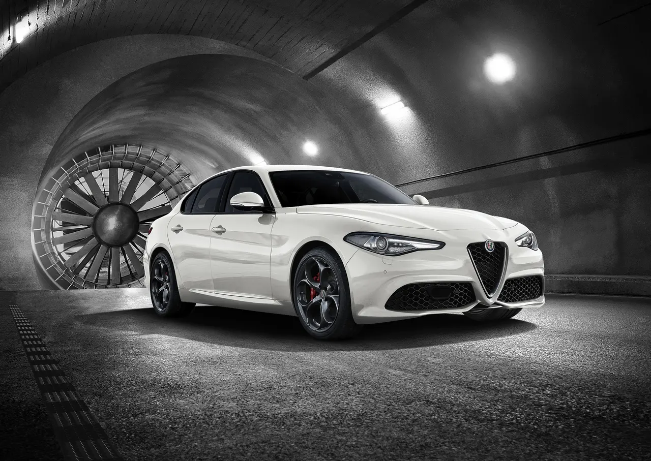 180611 alfa romeo giulia sport ed galleria vento uffs
