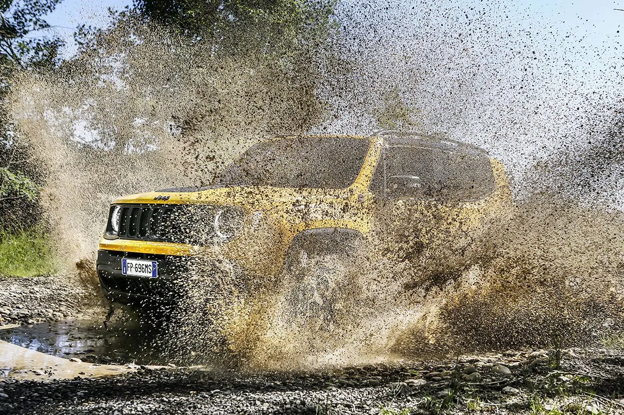 180620 jeep new renegade my19 trailhawk 06