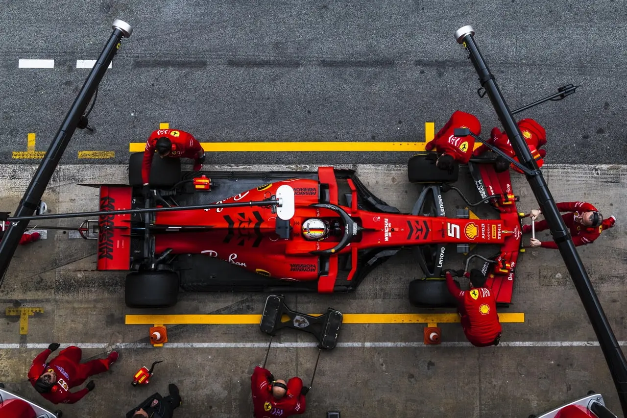 190027 test barcellona vettel day 3