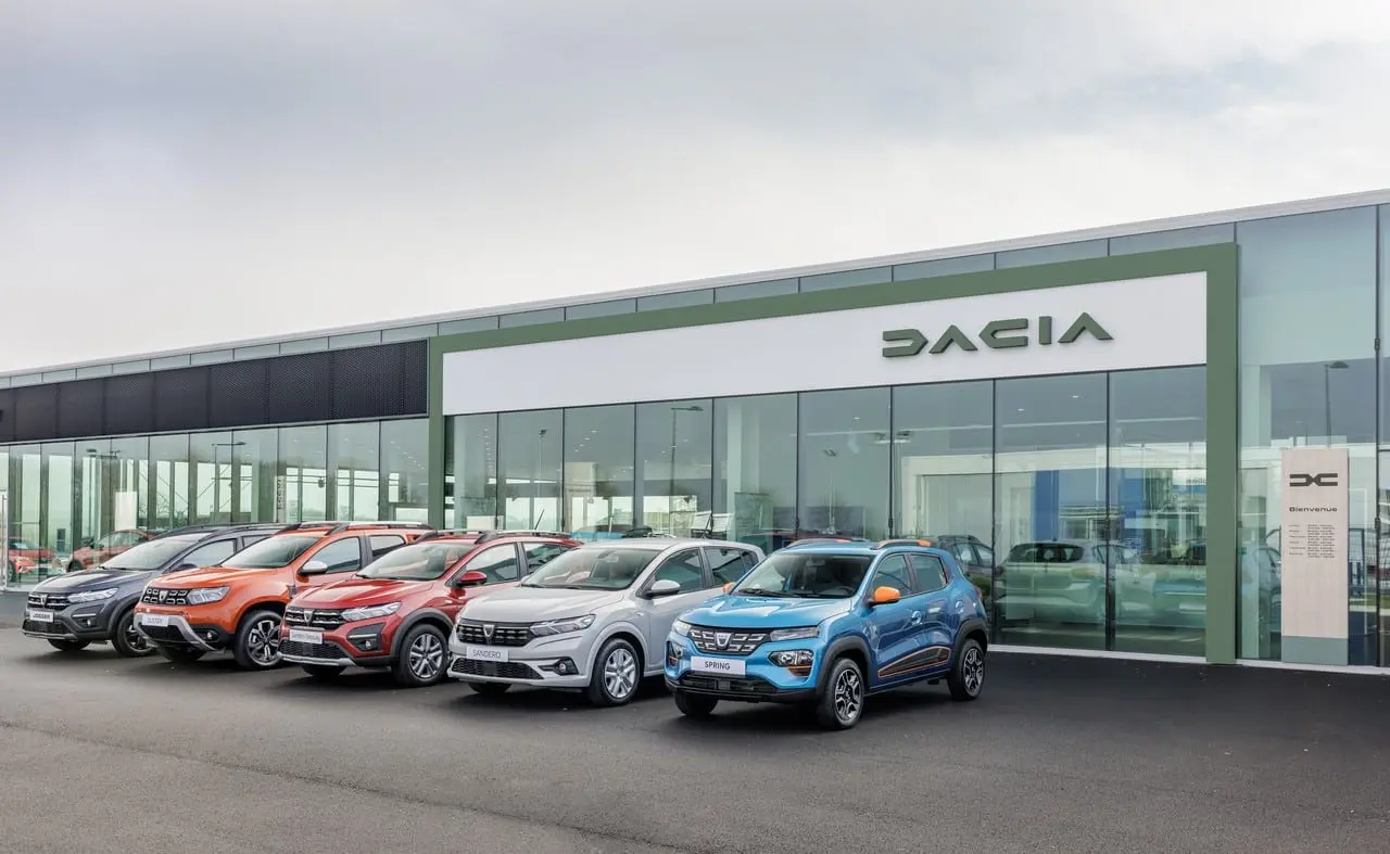2022 new visual identity of dacia network 1