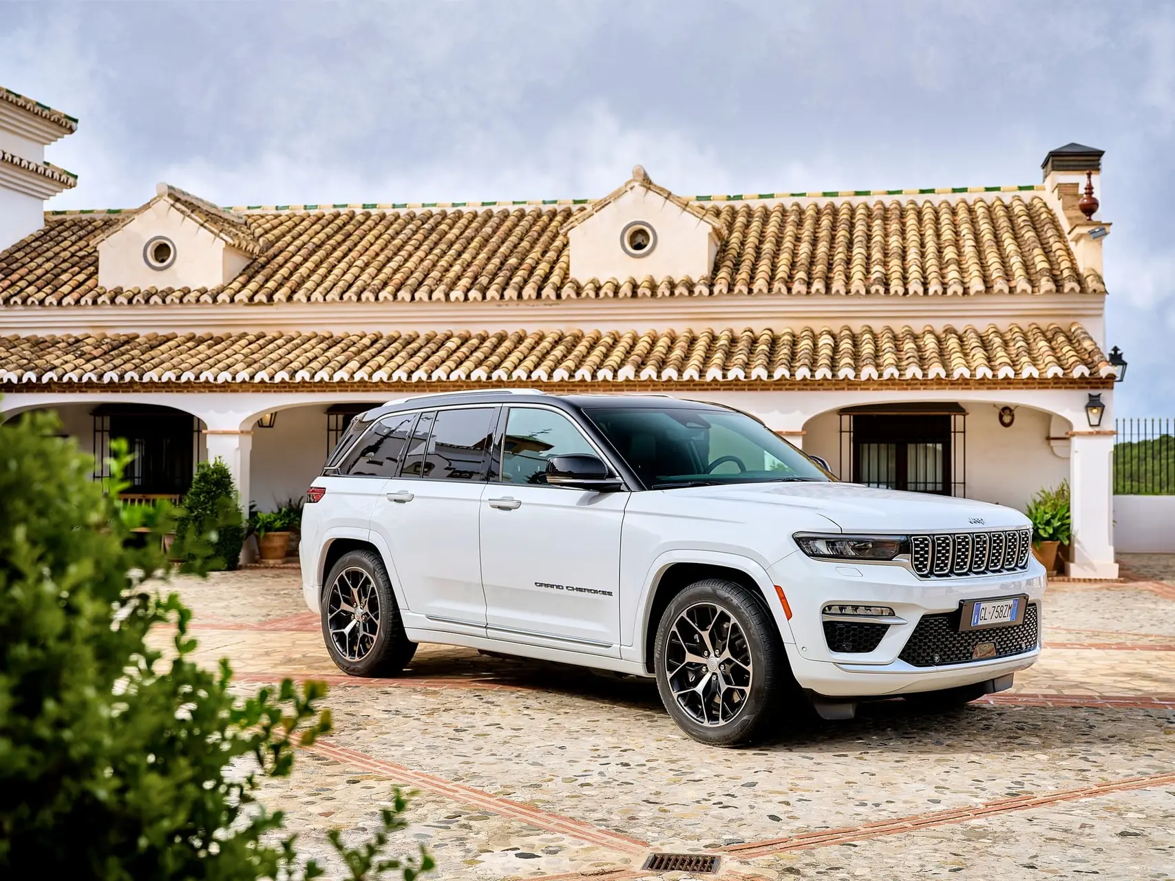 2023 04 03 friends jeep 0504 hdr scelta hr