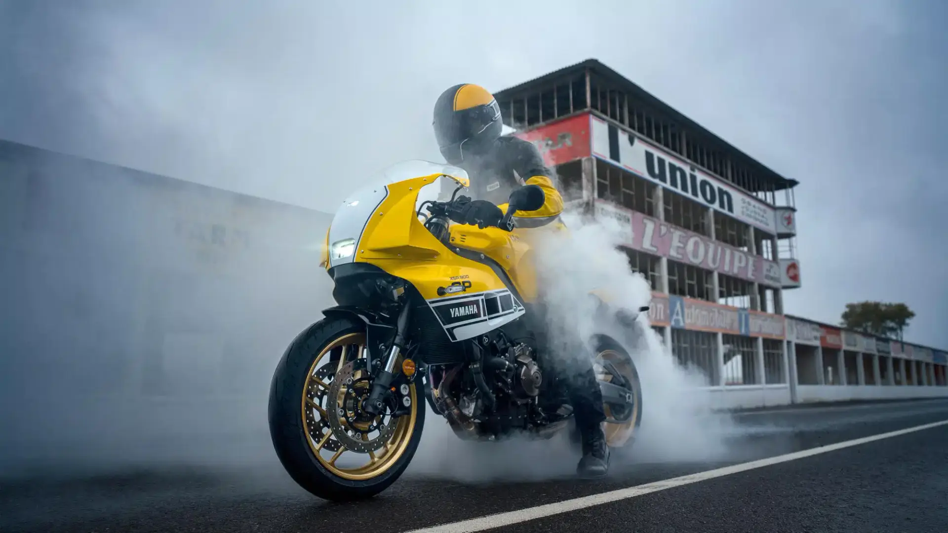 2026 yamaha xs850gp eu legend yellow static 005 03