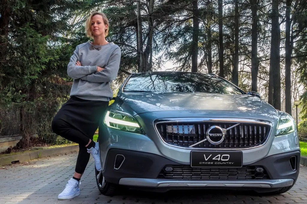 207128 federica pellegrini team volvo