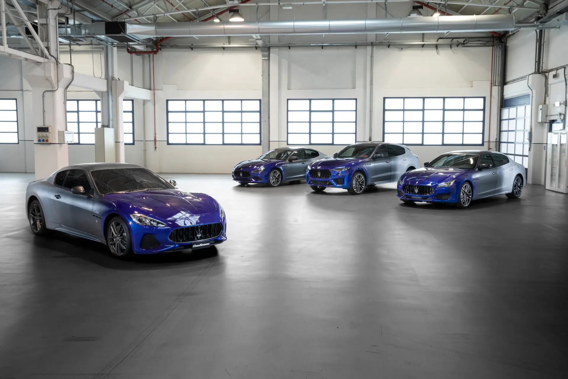 22089 maseratizdav8collection