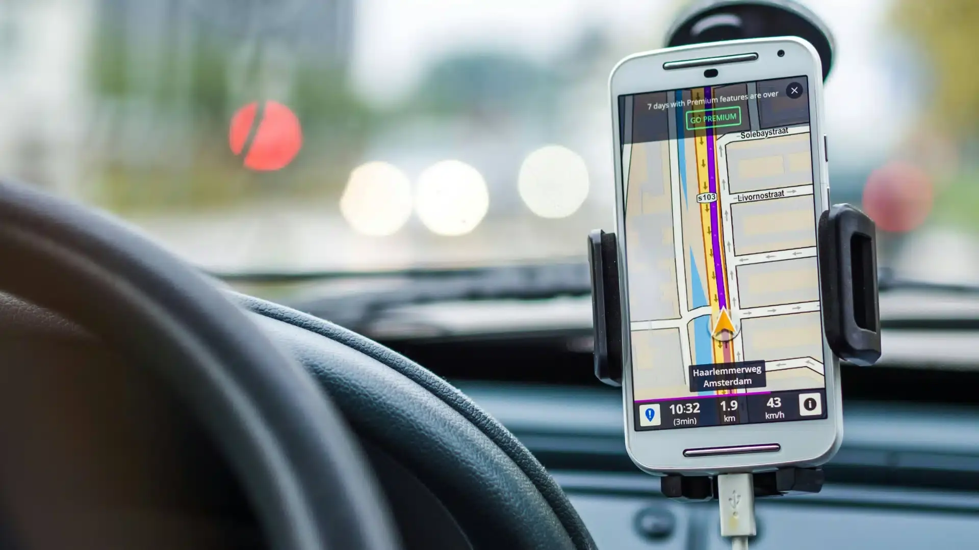 23 app consigliate per automobilisti