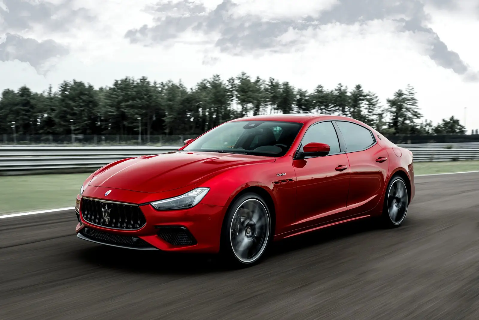 35 maserati ghibli trofeo