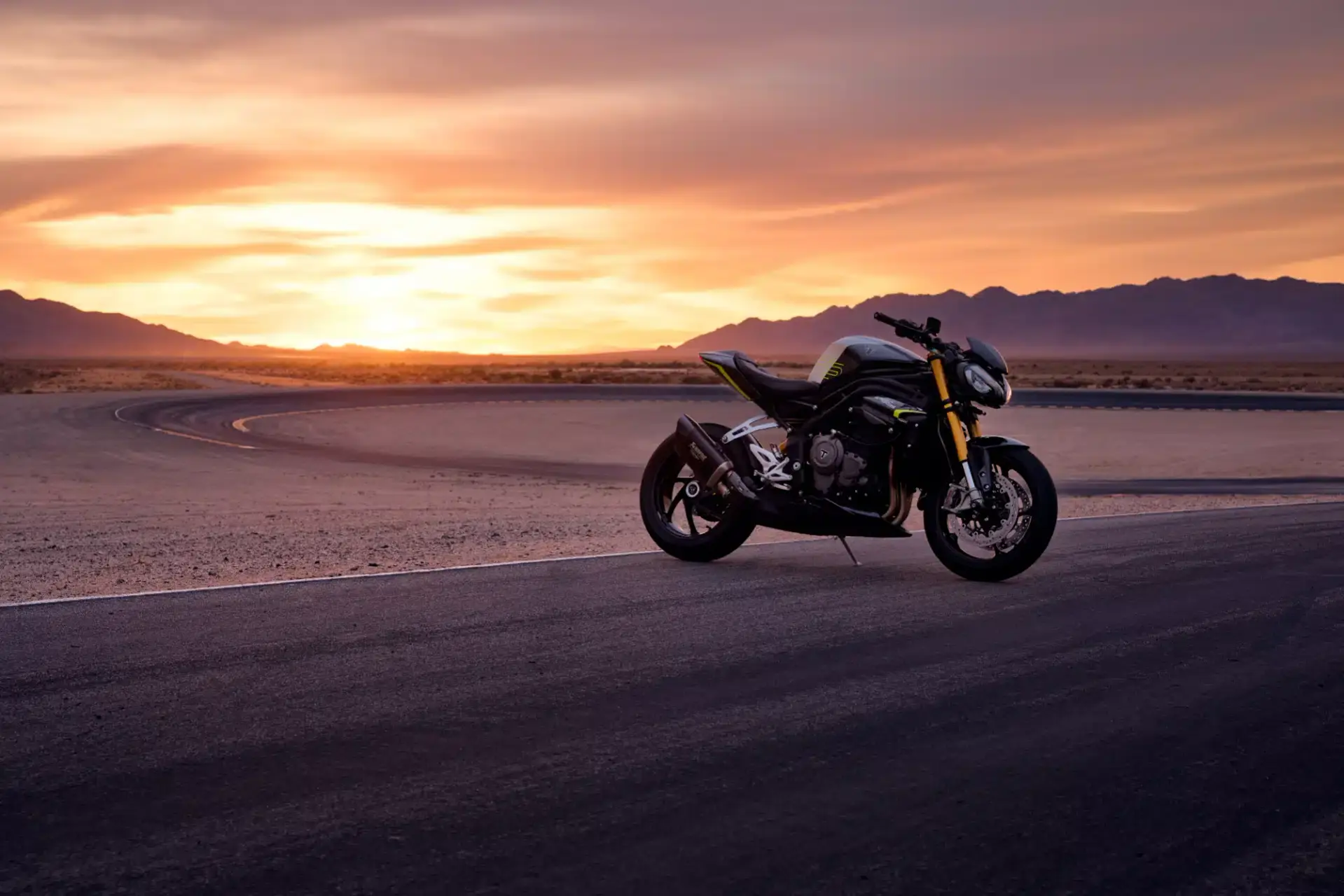 acc speedtriple1200rs my25 04641 jp