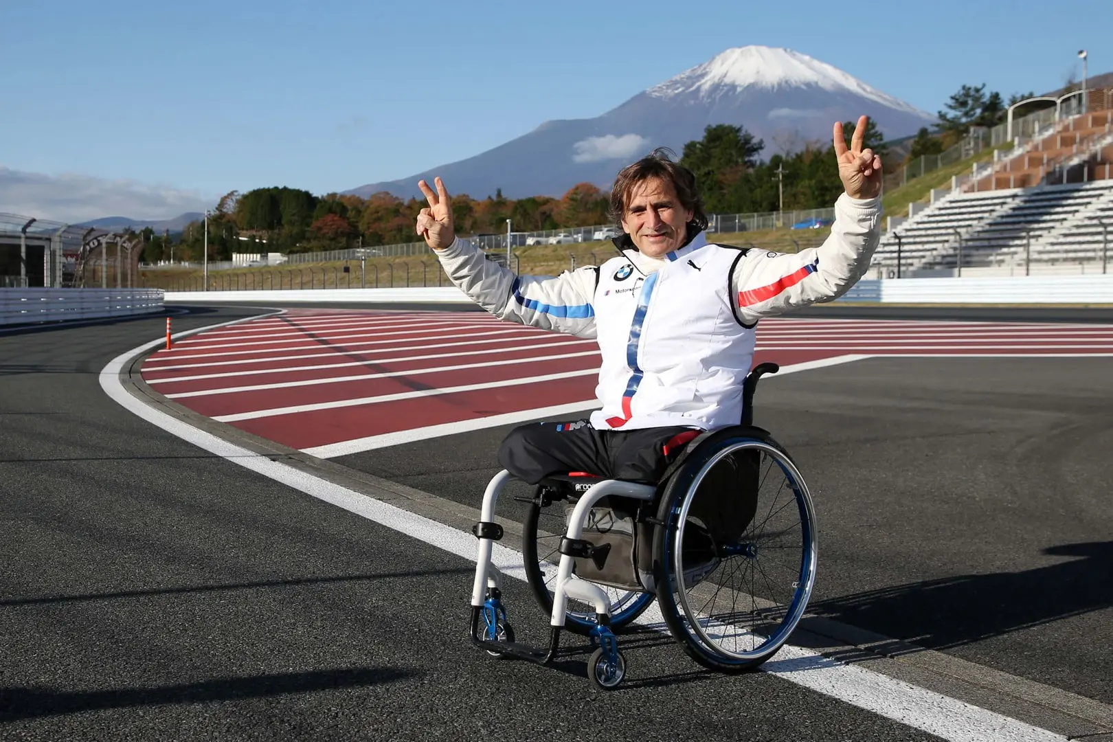 alex zanardi handbike fuji international speedway
