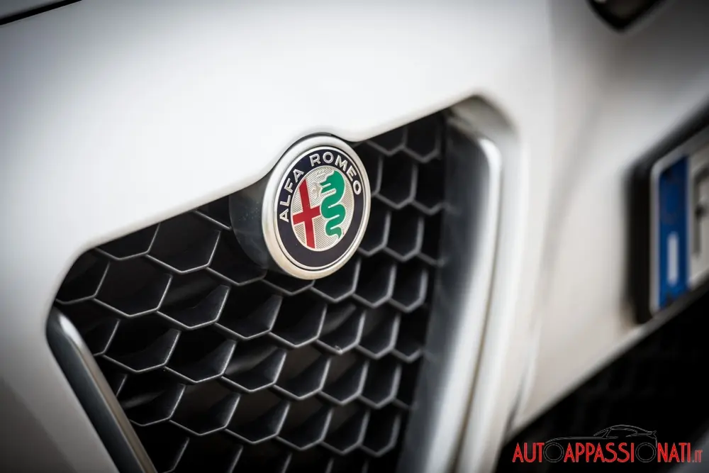 alfa romeo giulia 018