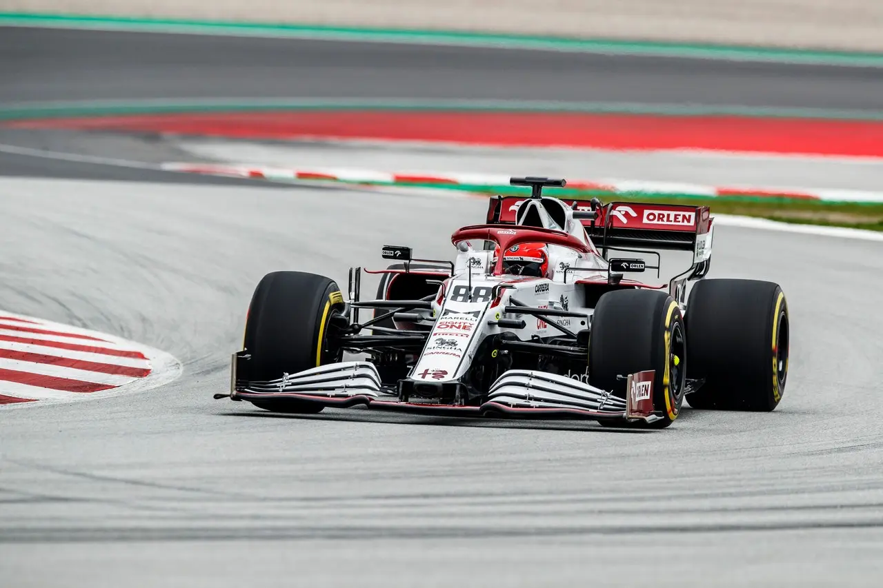 alfa romeo racing c41 shakedown