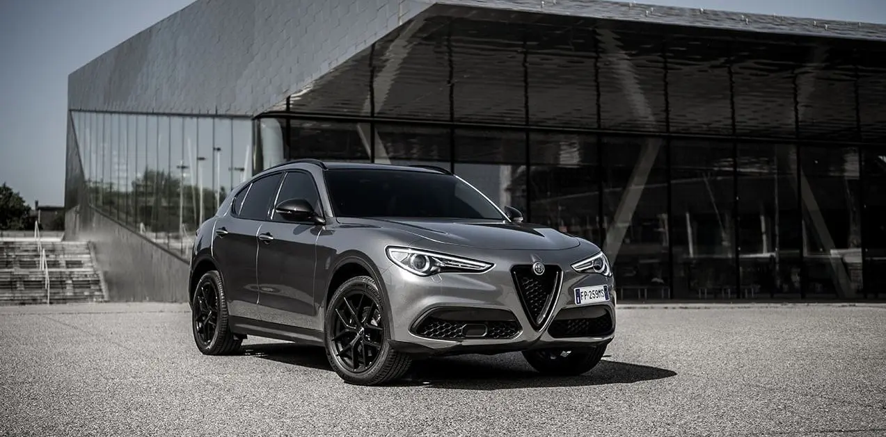 alfa romeo stelvio 05