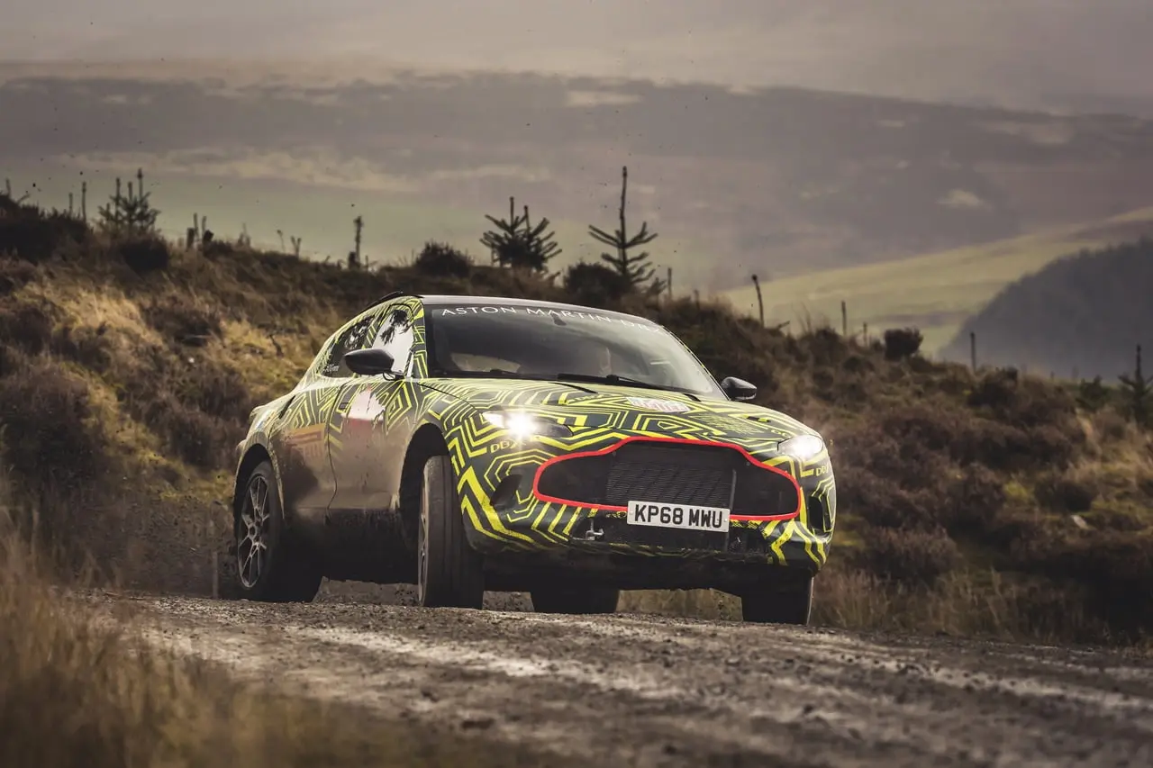 aston martin dbxprototype04 jpg