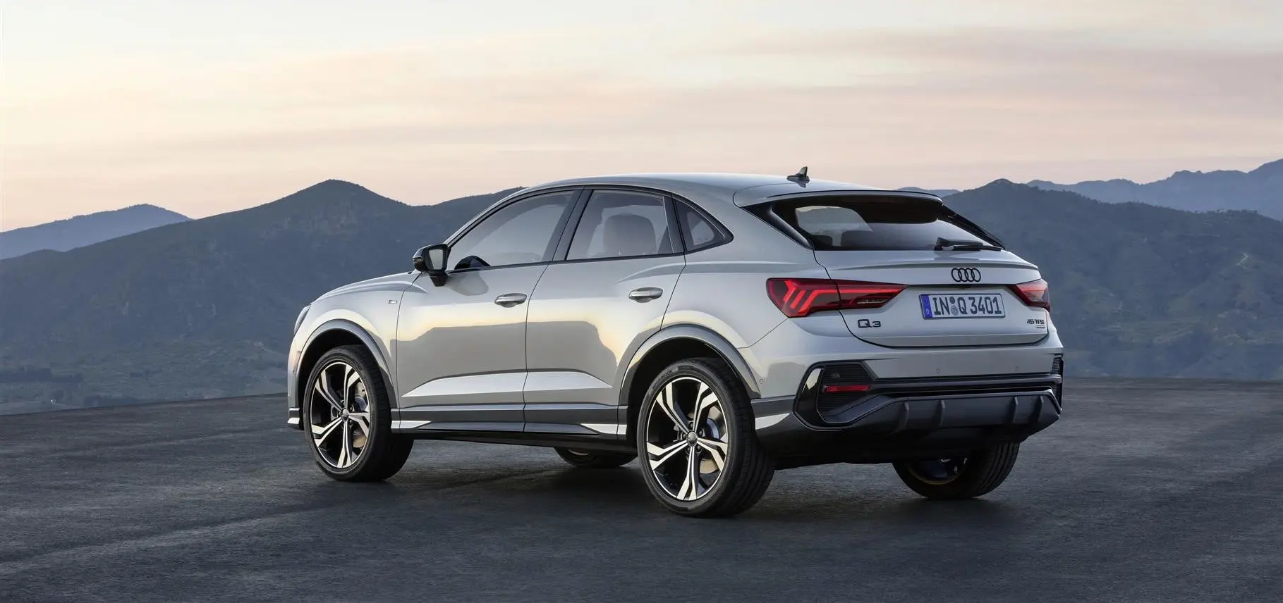 audi q3 sportback posteriore