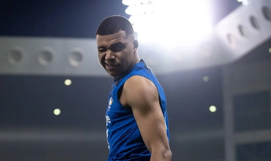 auto kylian mbappe
