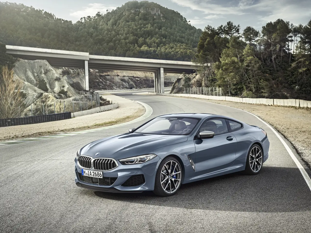 bmw serie8 01