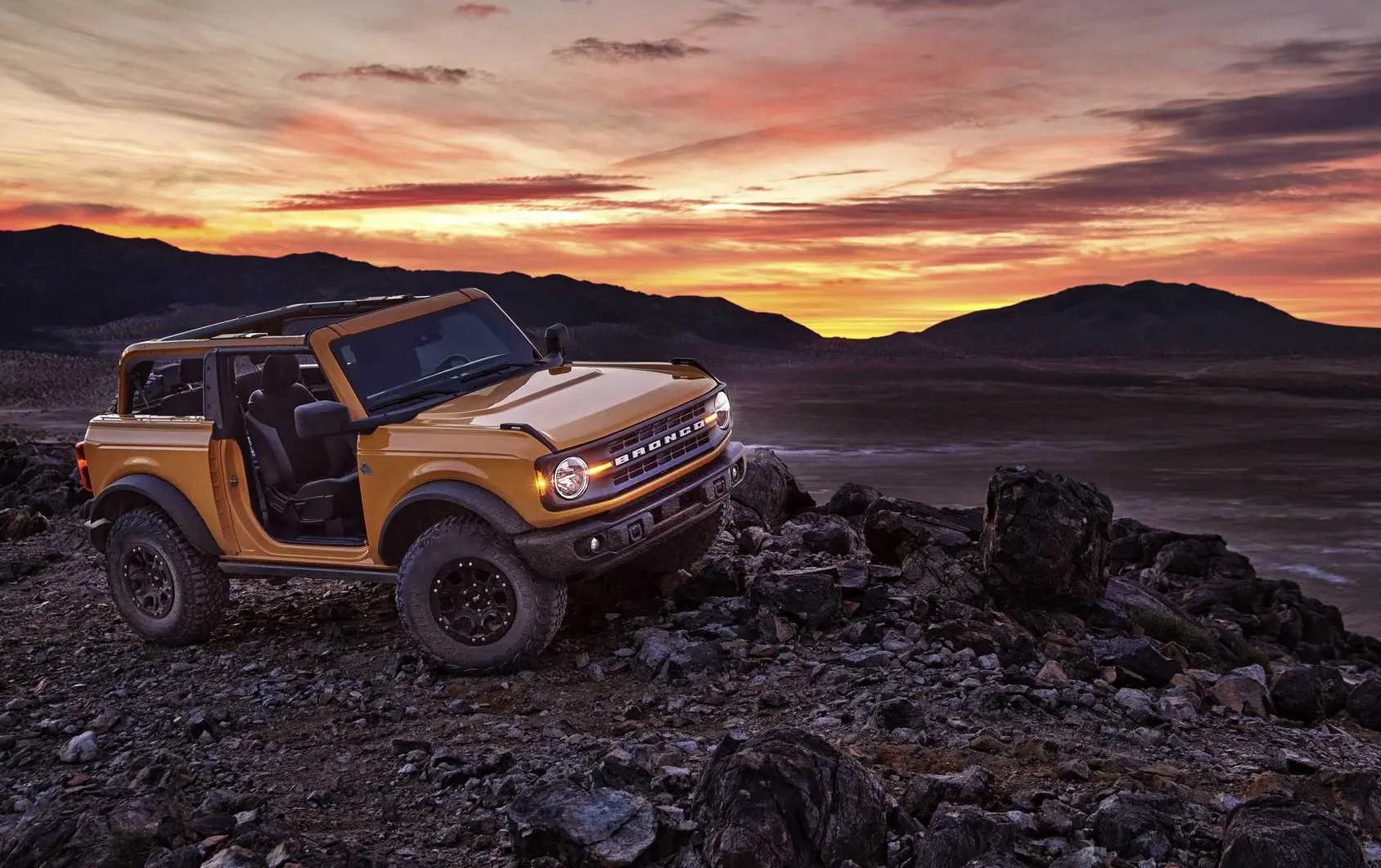 bronco 2dr 01
