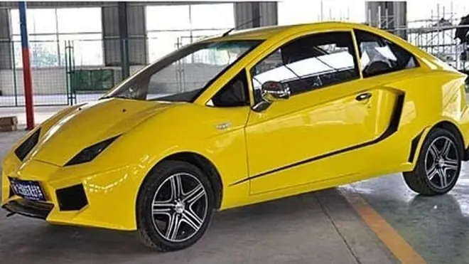 brutta copia cinese lamborghini aventador 2