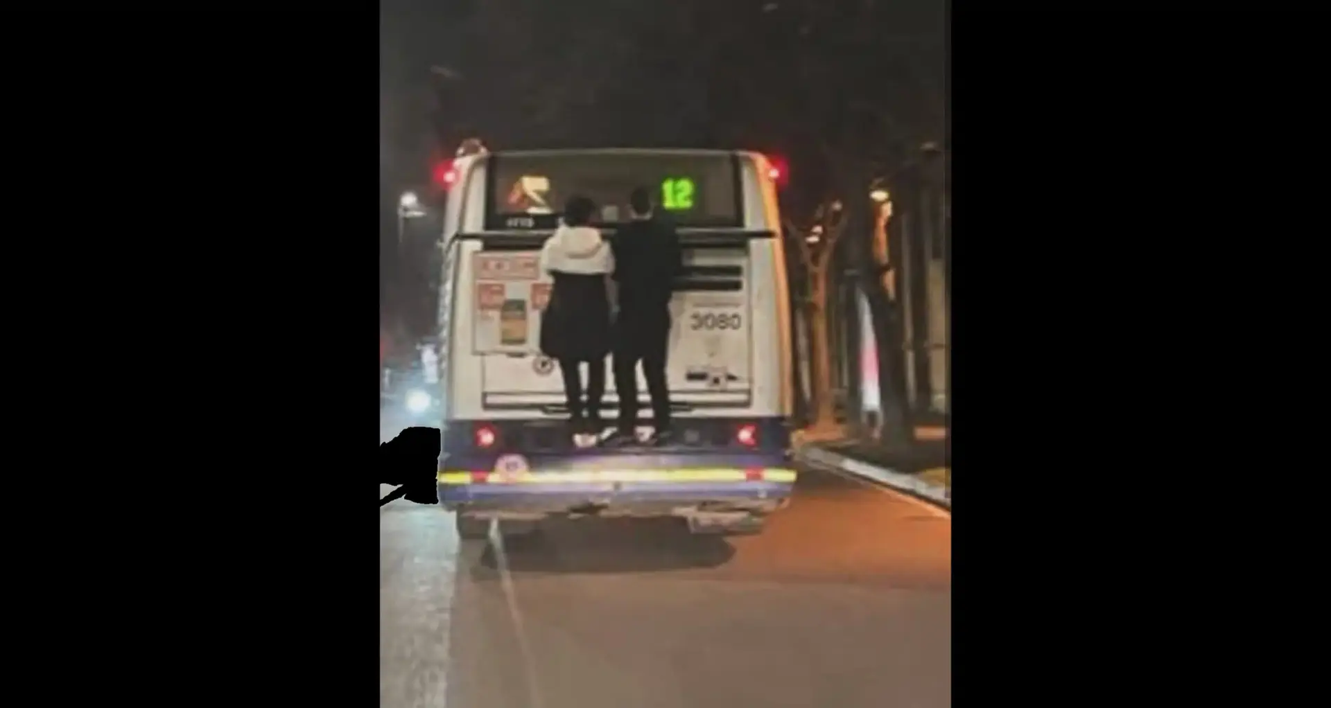bus surfing