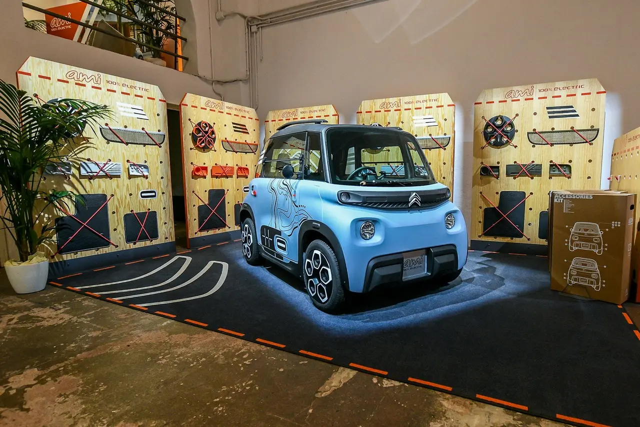 citroen sorprende alla milano design city con time to be my ami 7