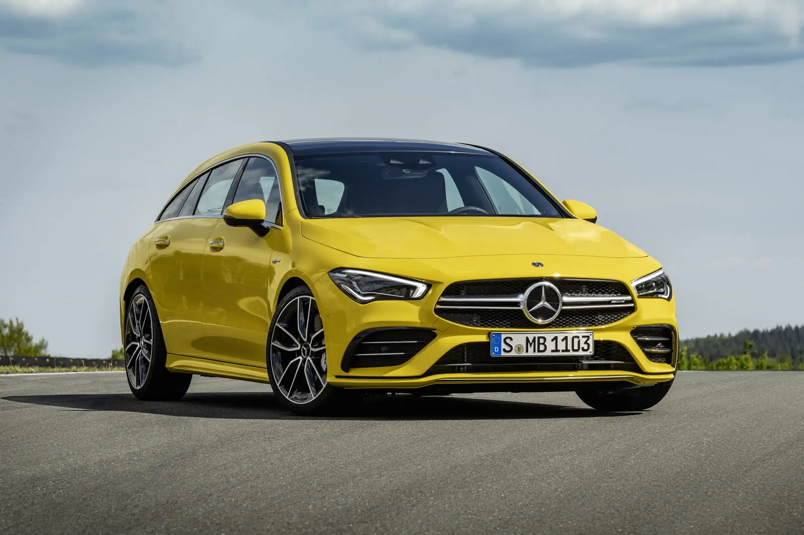 cla 35 amg shooting brake frontale