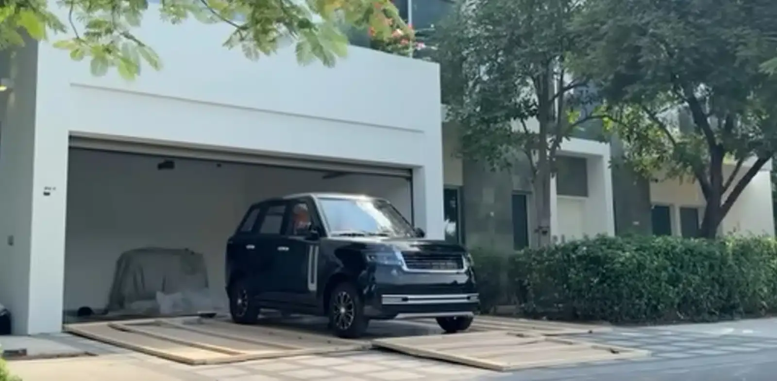 clone range rover