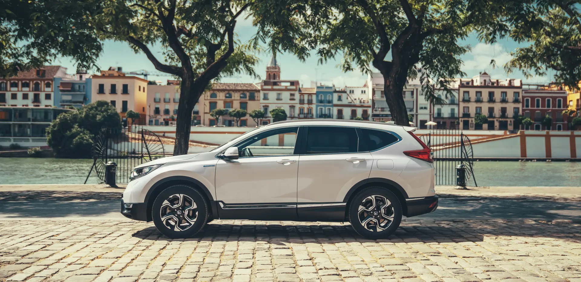 cr v hybrid 14