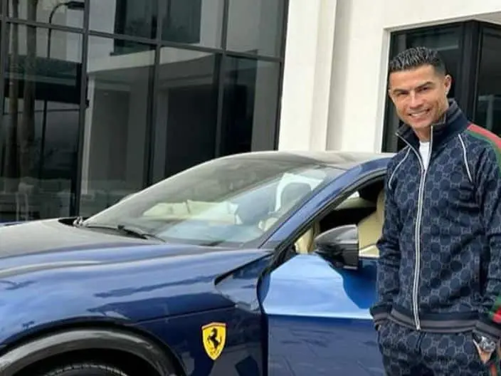 cristiano ronaldo ferrari purosangue