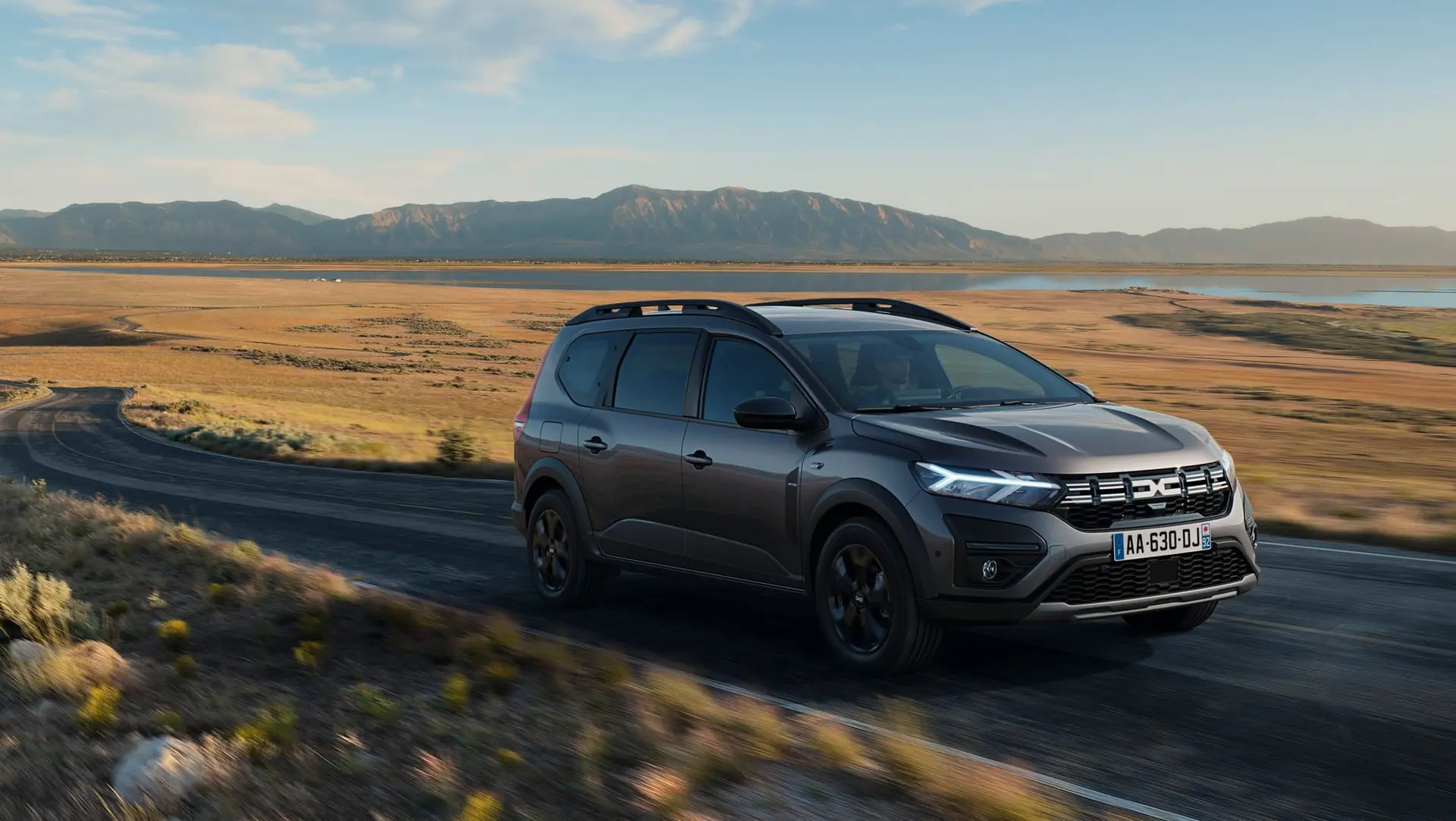 dacia jogger hybrid 140 7