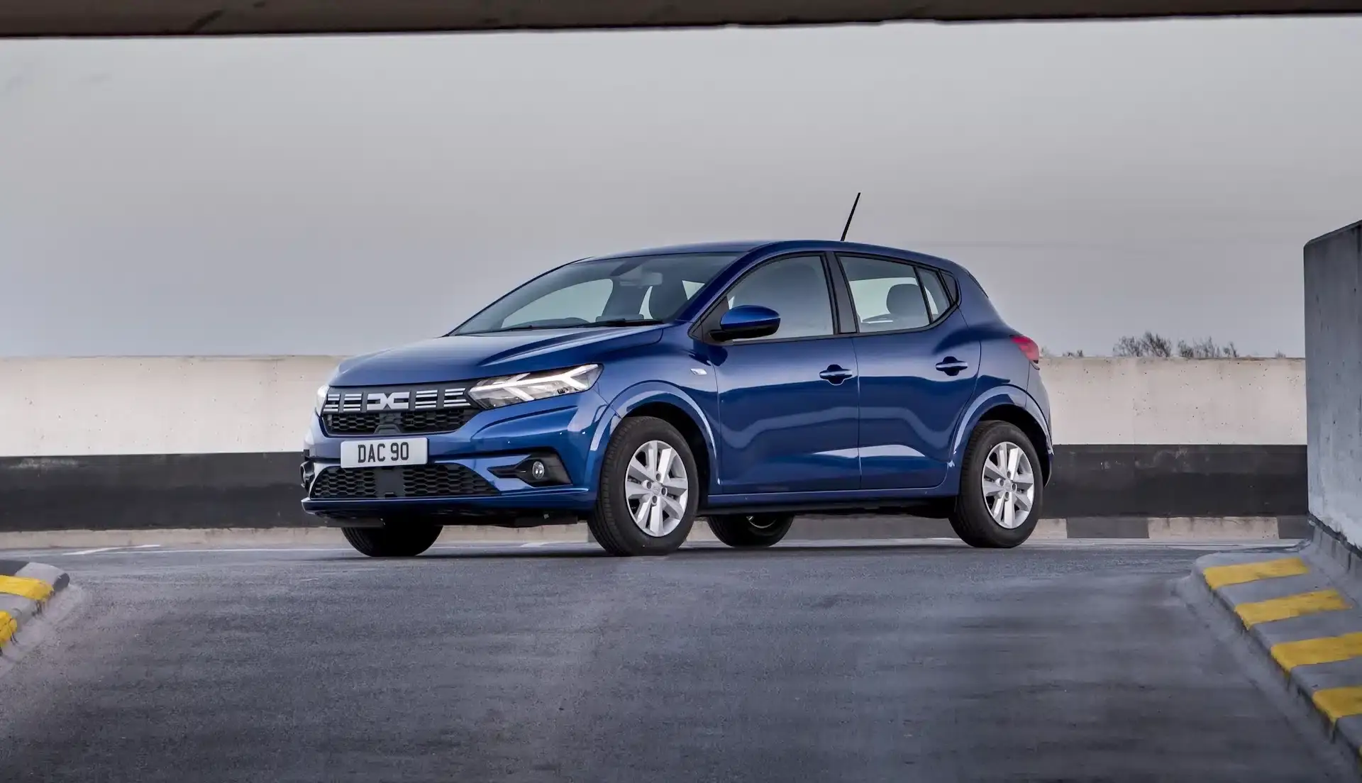 dacia sandero 2025