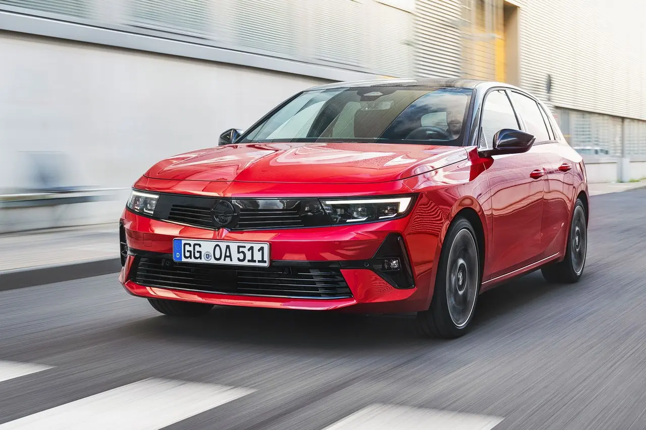 design bold and pure la nuova opel astra e una compatta perfetta 5