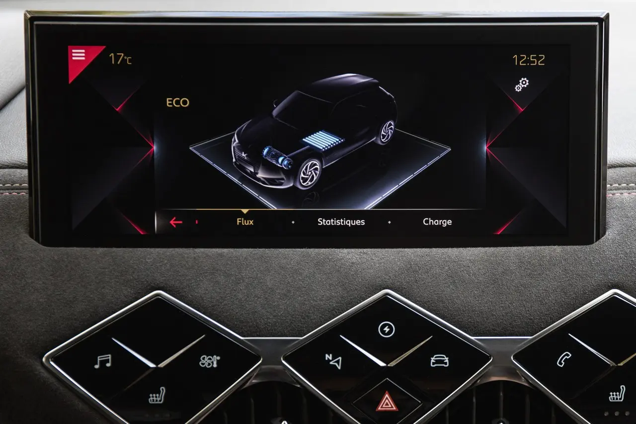 ds 3 crossback e tense con la tecnologia della formula e recupera fino al 25 di energia in frenata 5