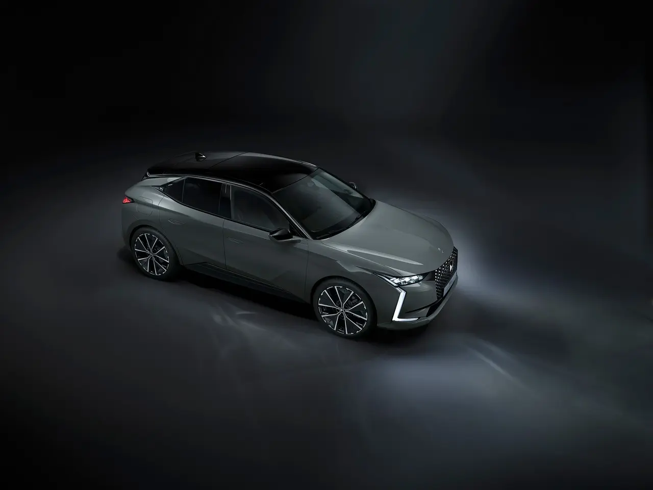 ds 4 la premiere 1
