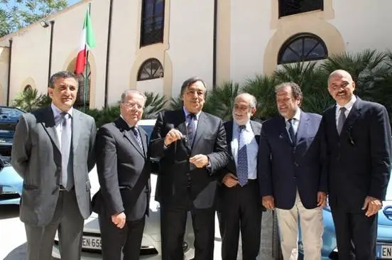 fca71cd9892dfeeac81204f8e1de8d1a