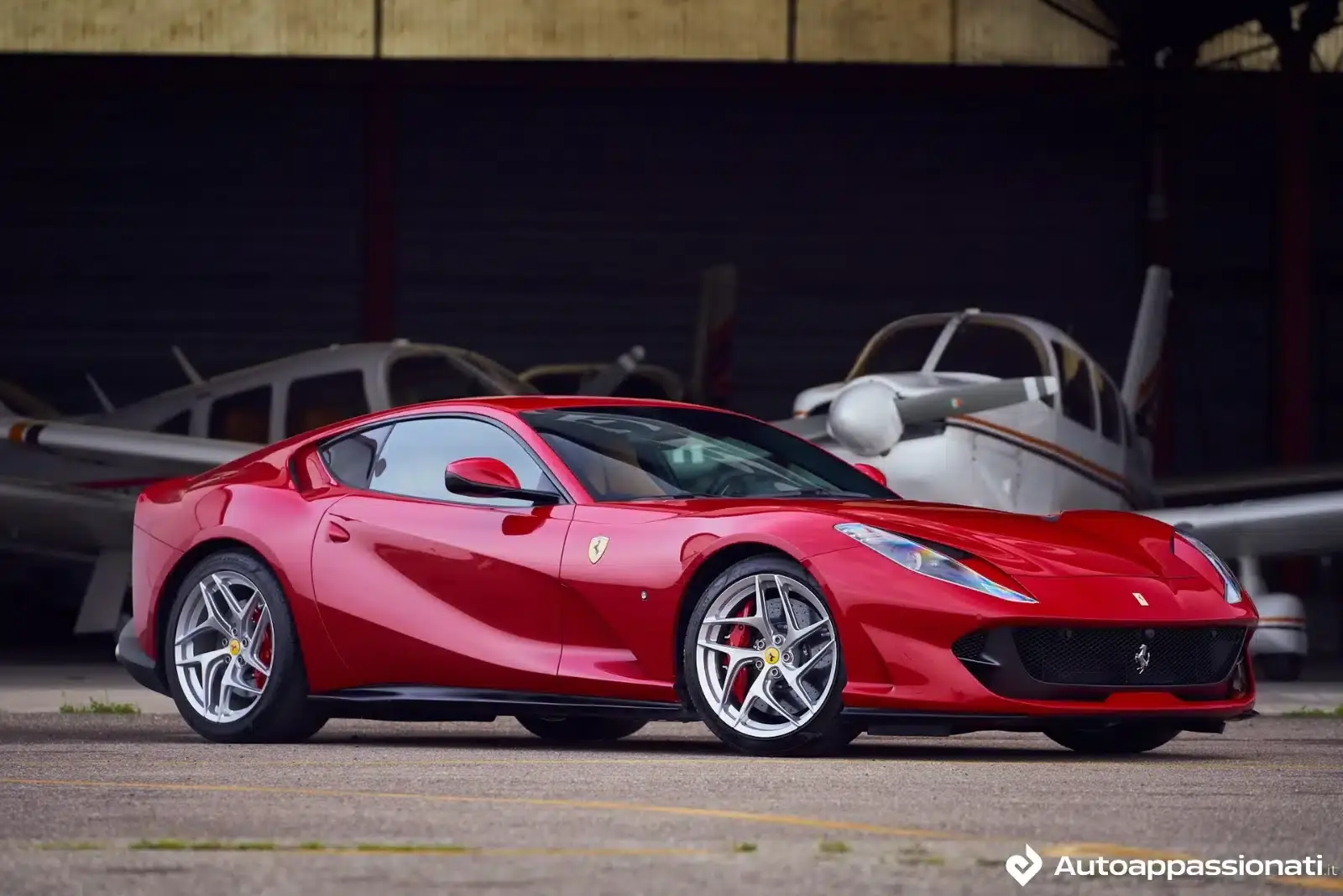 ferrari 812 superfast 15