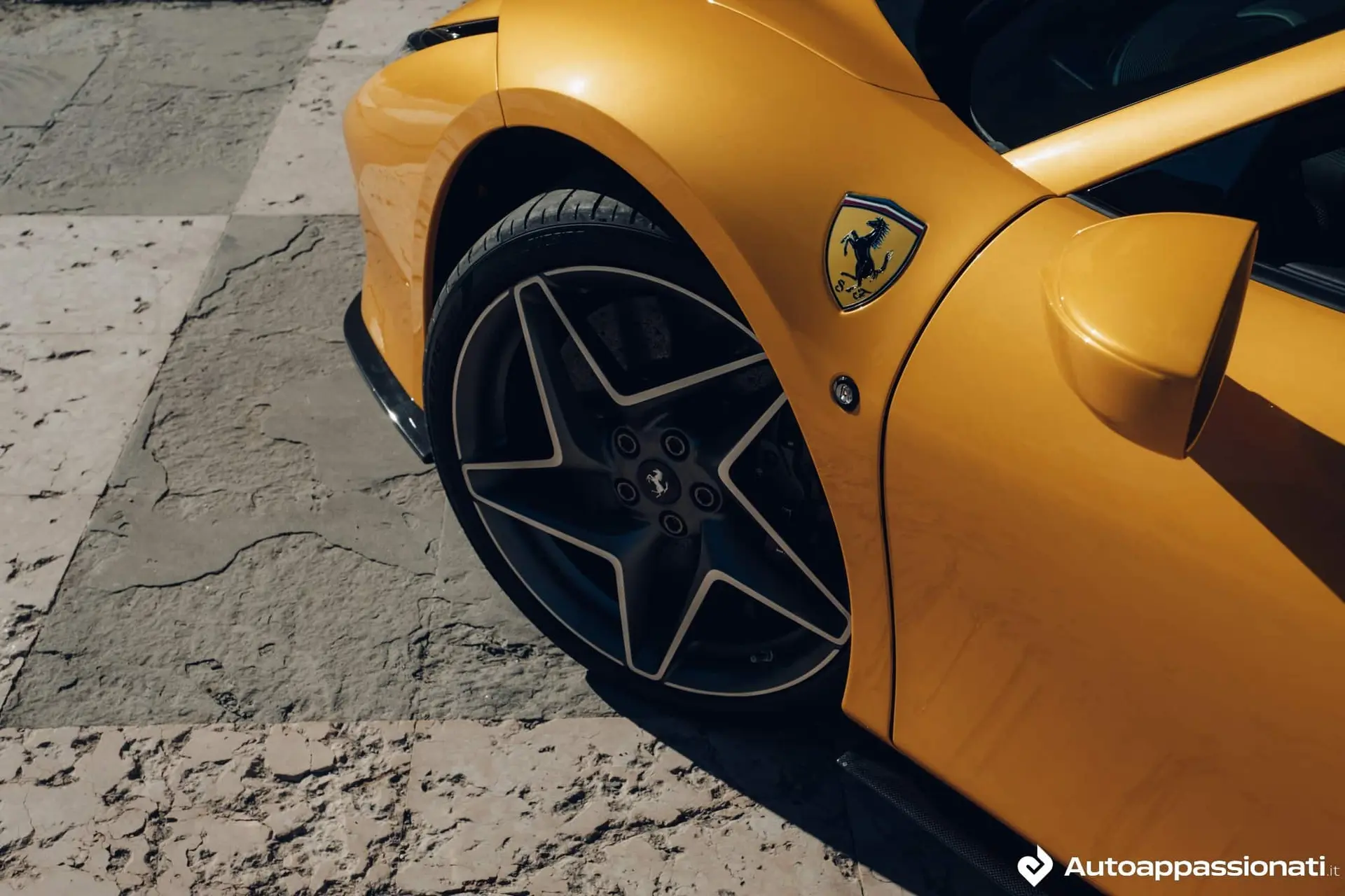 ferrari f8 spider 30