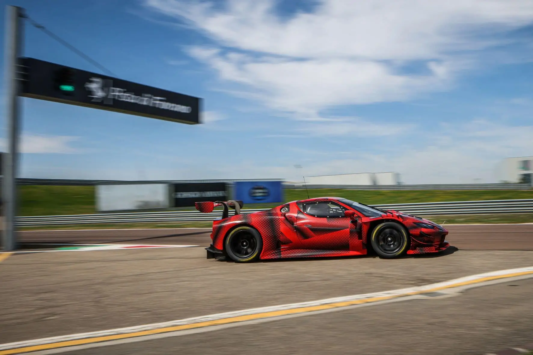 ferrari gt3 sound video