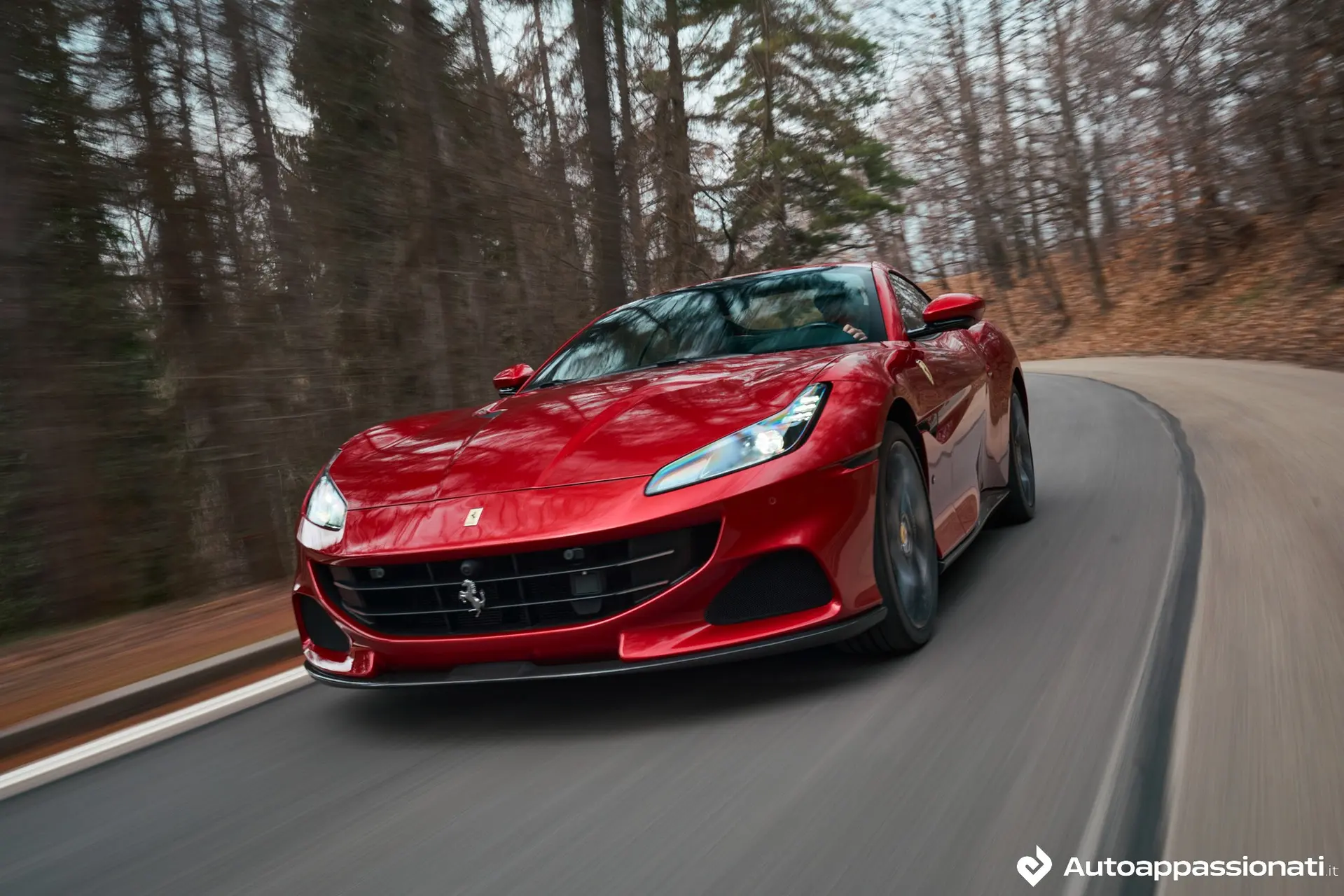 ferrari portofino m dinamica frontale 2