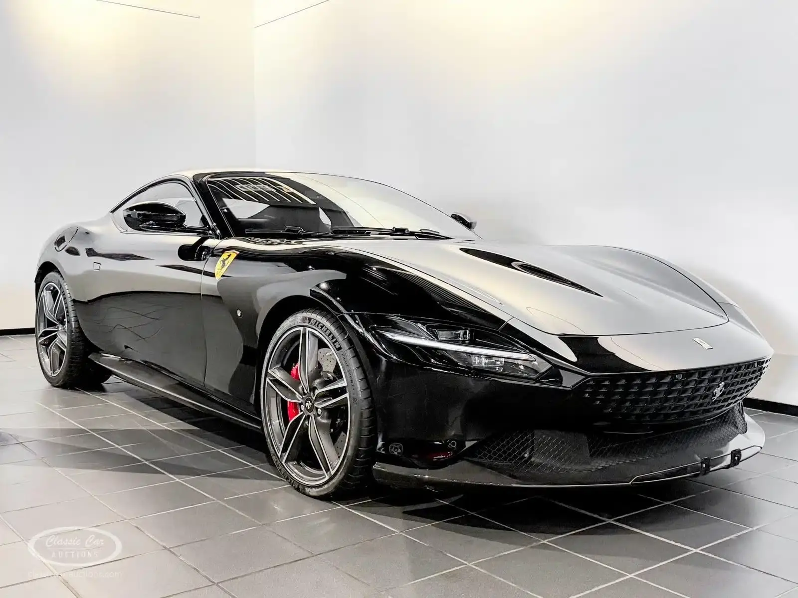 ferrari roma charles leclerc asta