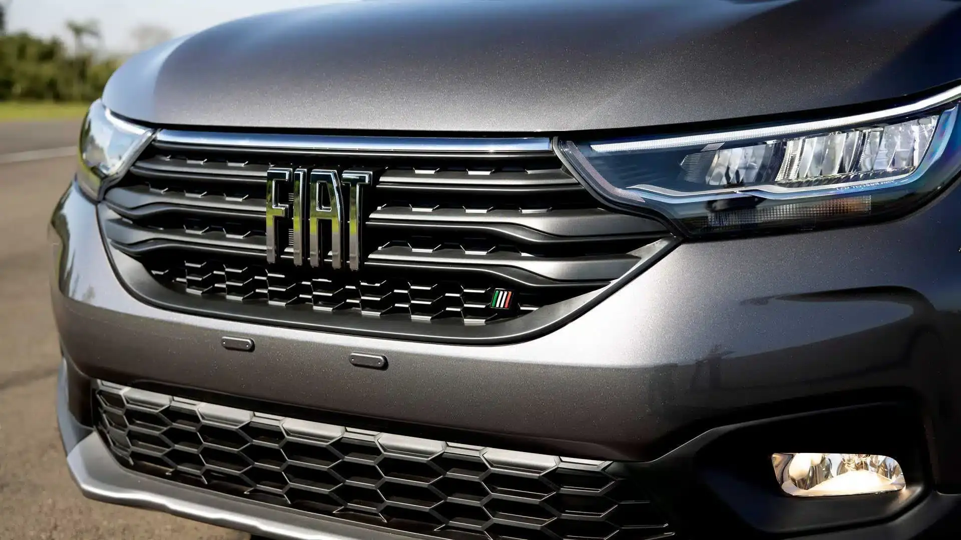 fiat strada