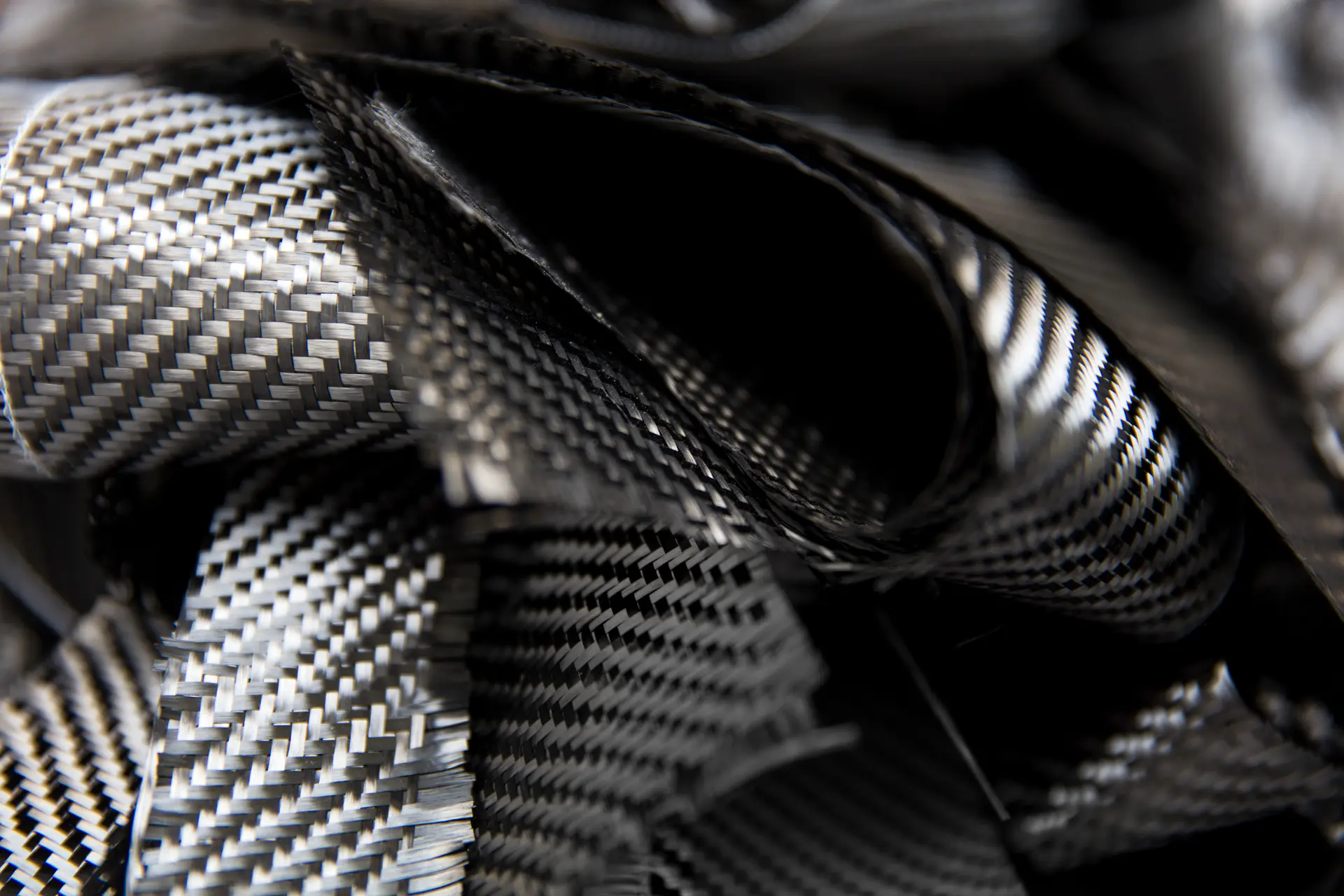 fibra di carbonio batterie senza massa