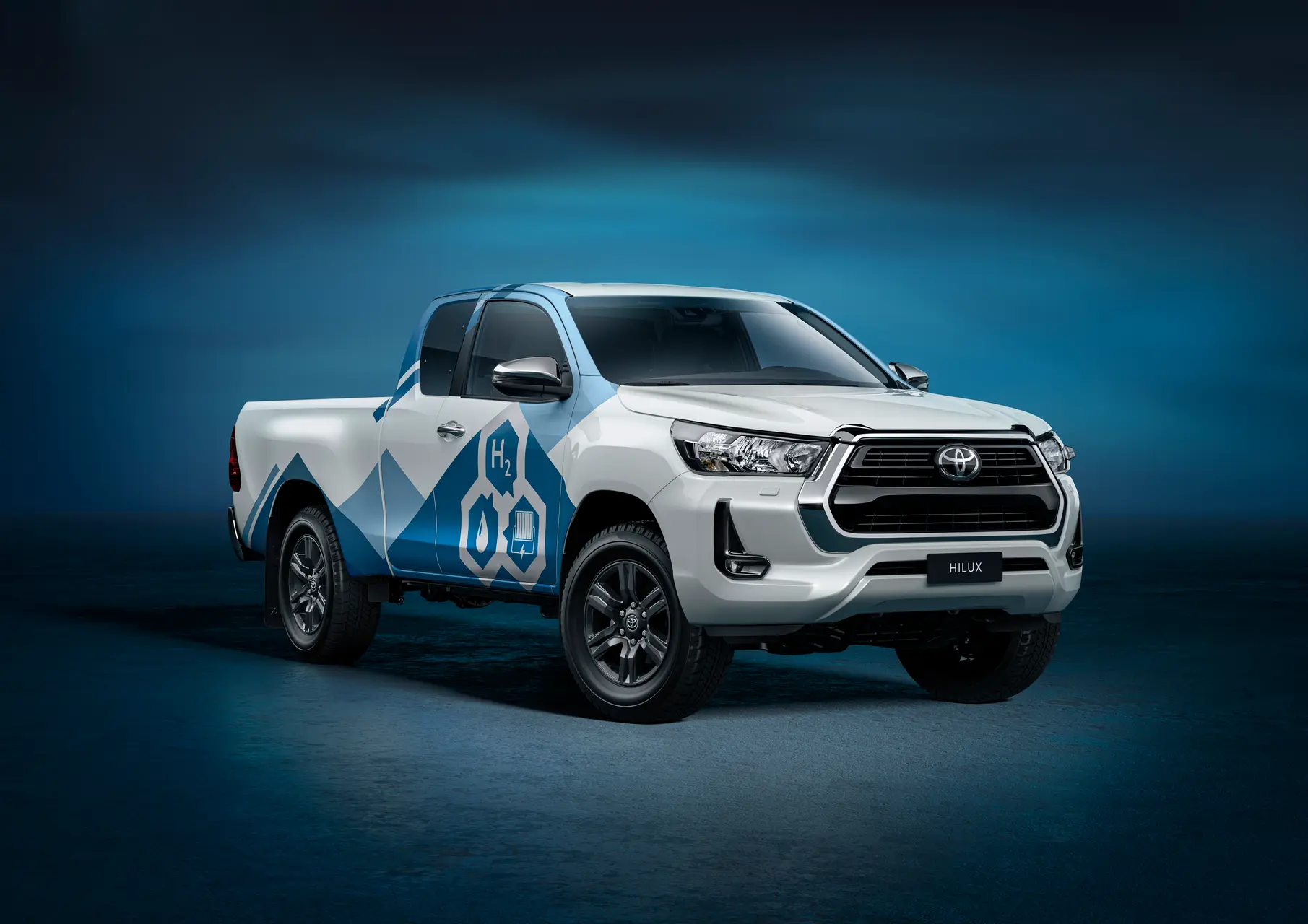 hiluxh2 pr front 2