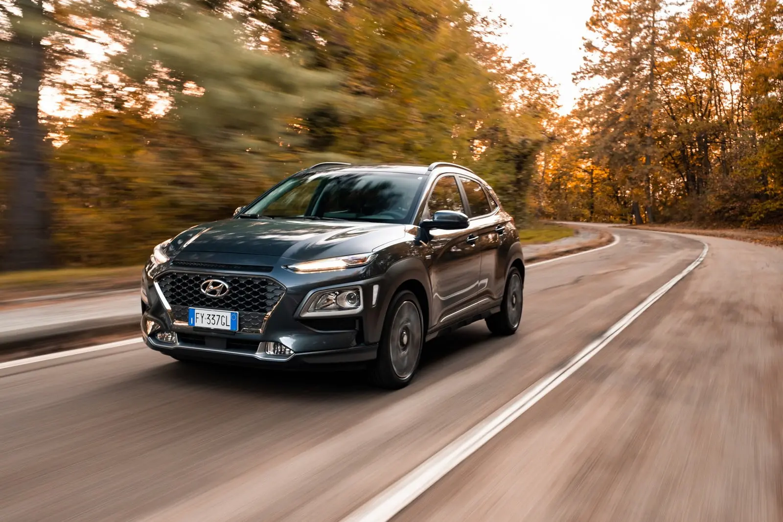 hyundai kona hybrid 2019 06